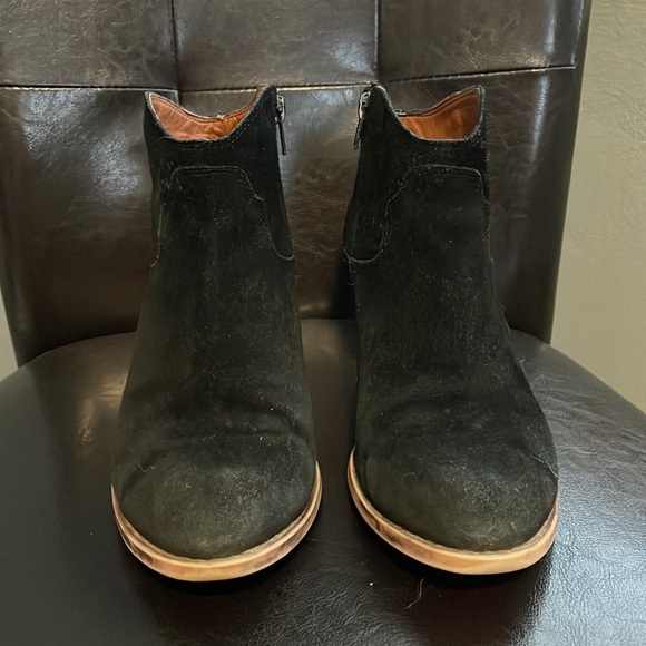 Women's Lucky Brand Leather And Suede Heeled Booties Size 9 - Picture 3 of 13